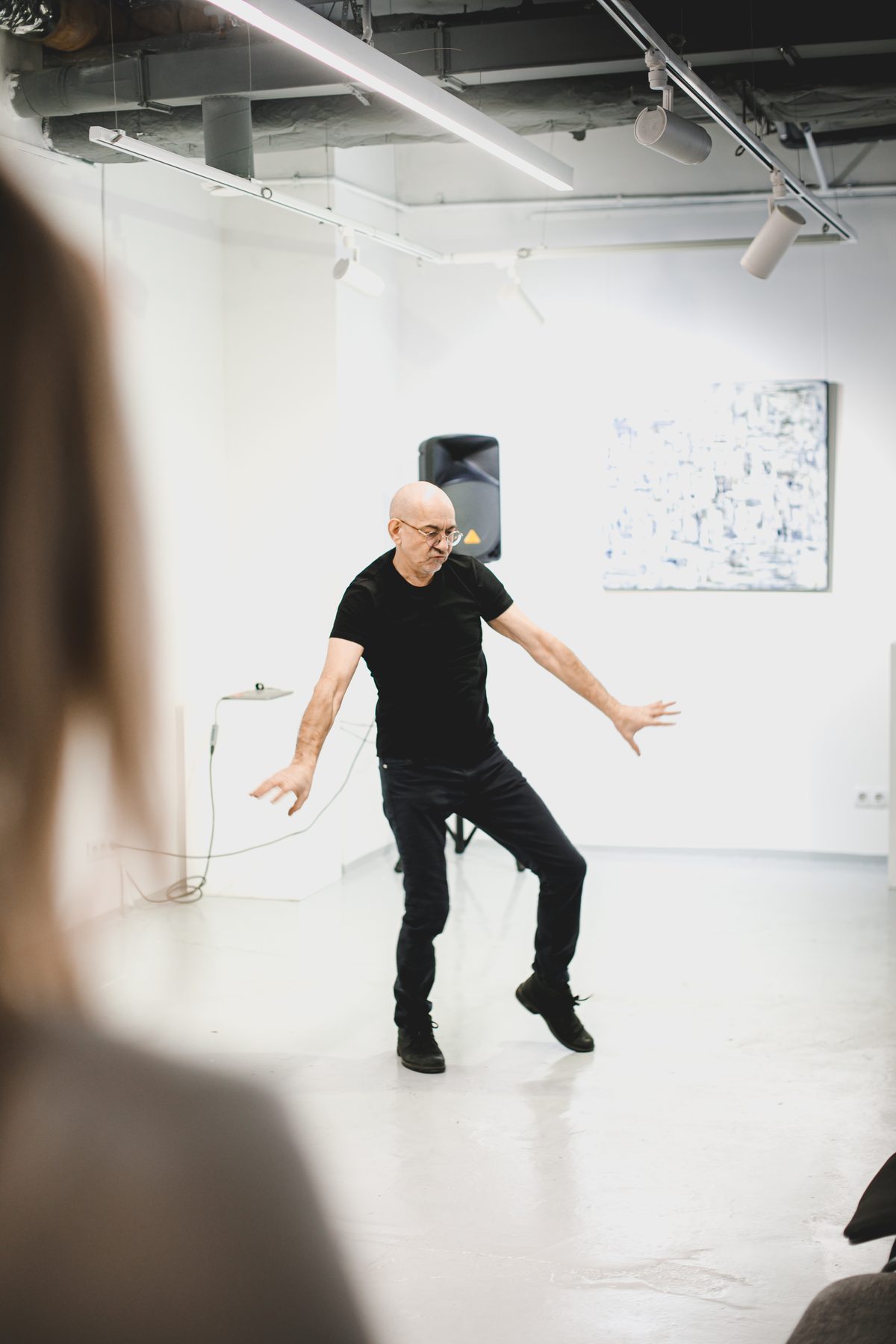 The artist in the hall